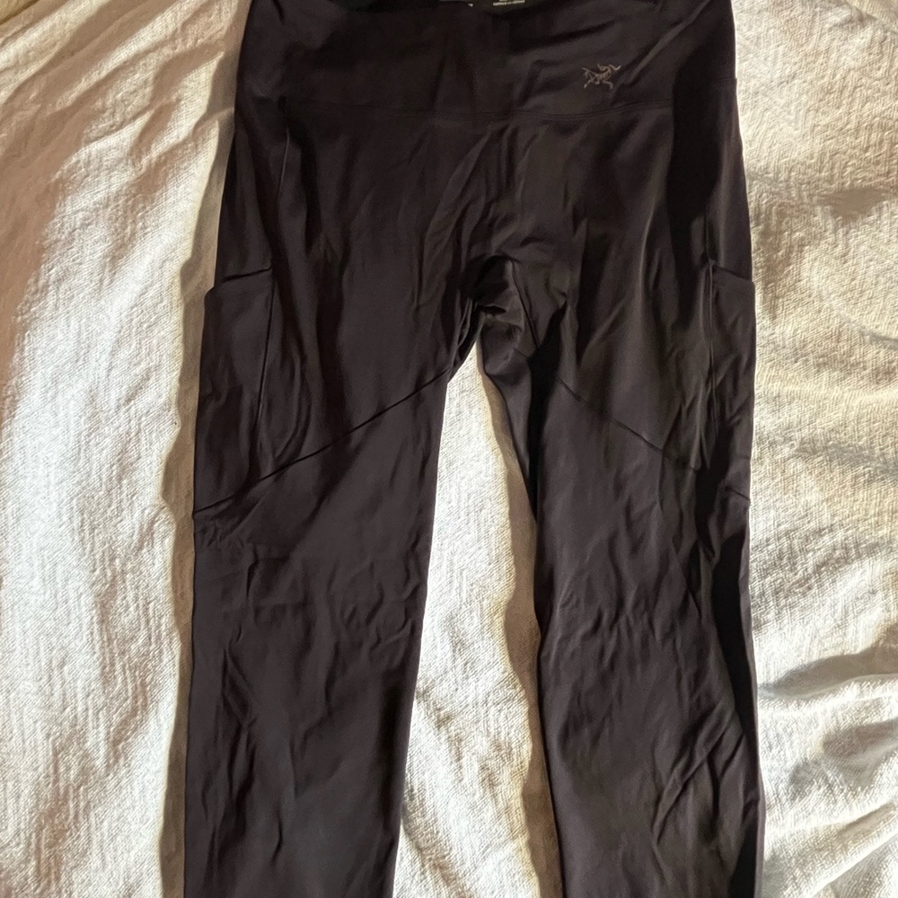 Arc'teryx Black and Purple Leggings High Waist Stretch